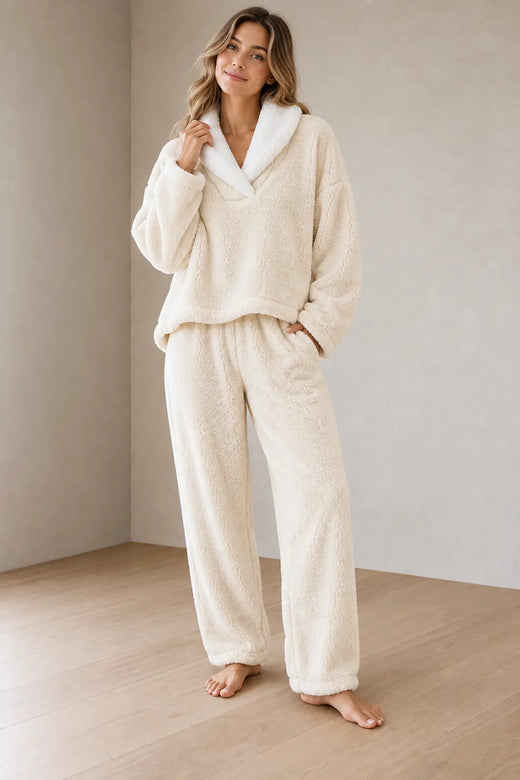 Lounge Set - Women's Plush Shawl Collar Pullover & Tapered Pants - Cream