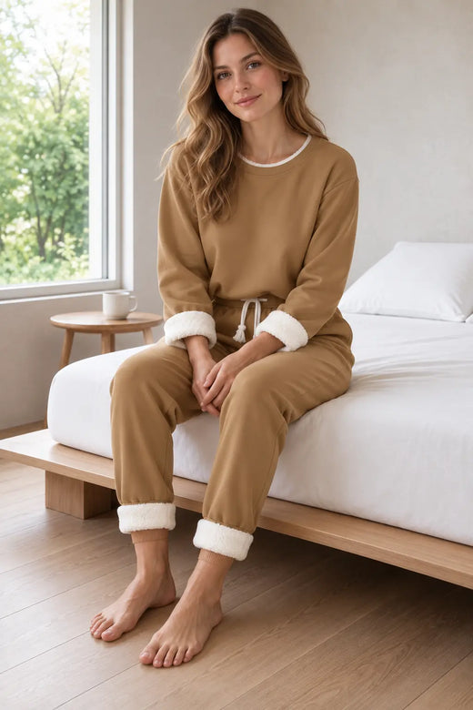 Lounge Set - Women's Sherpa-Lined Crewneck Sweatshirt & Joggers - Camel