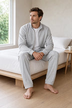 Men's Two-Piece Lounge Set - Stand Collar Full-Zip Jacket & Jogger Pants - Light Gray