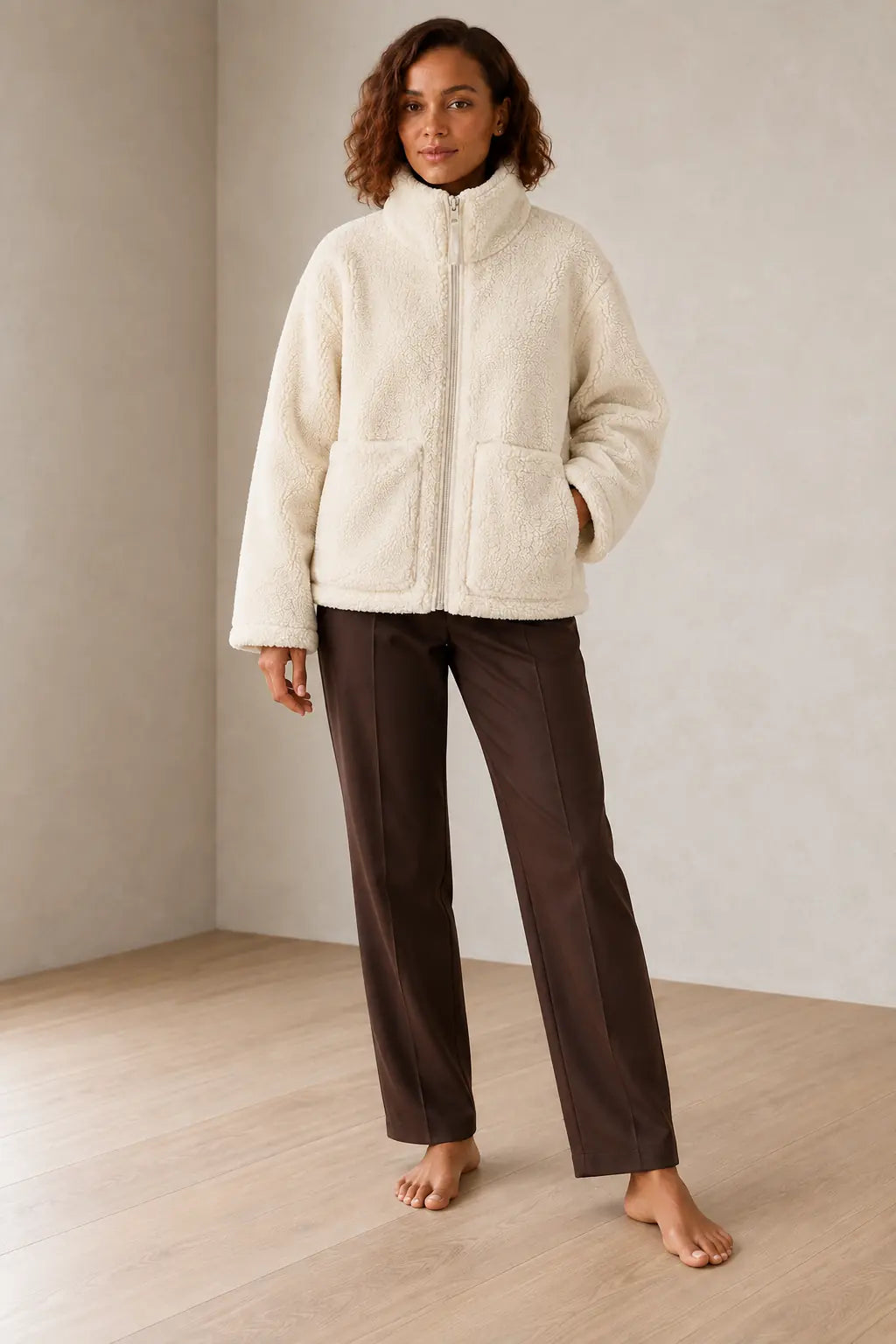Women's Teddy Jacket - Oversized High-Neck Full-Zip Jacket with Patch Pockets - Ivory