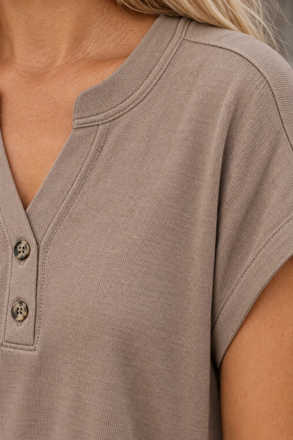 Women's Henley Lounge Set - Short Sleeve V-Neck Top & Cropped Wide-Leg Pants - Taupe